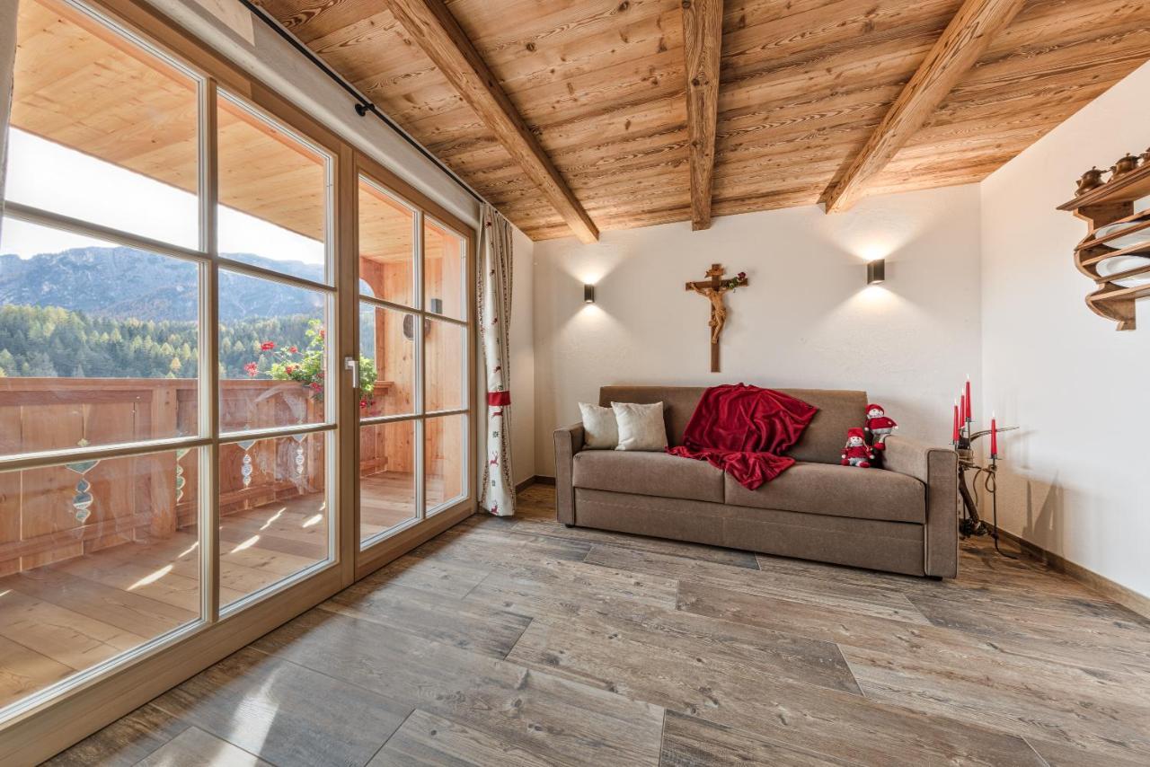 Farm Chalet Jusciara Badia  Exteriér fotografie
